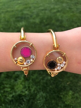 Marc jacobs pembe bileklik