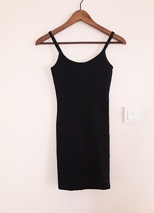h&m siyah elbise
