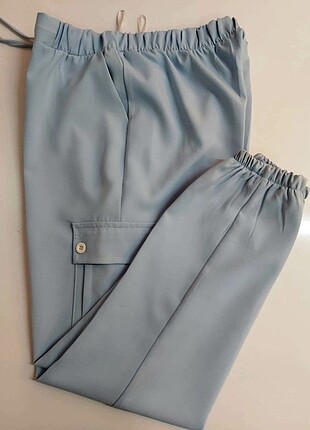 Açık mavi yazlık yandan cepli pantalon