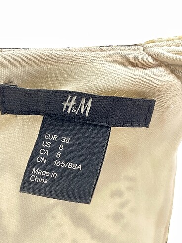 38 Beden çeşitli Renk H&M Kısa Elbise %70 İndirimli.