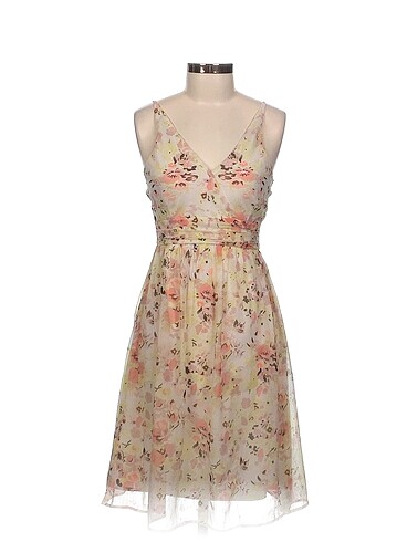 Vero Moda Kısa Elbise %70 İndirimli.