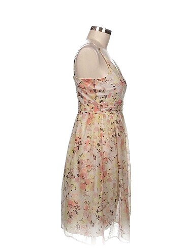 Vero Moda Vero Moda Kısa Elbise %70 İndirimli.