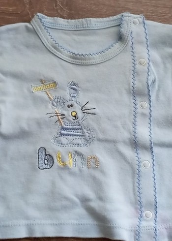 Sarı Nakışlı Düğmeli Kız Hırka - Görsel 2