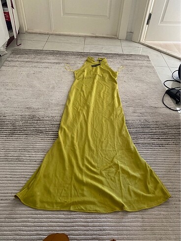 LC Waikiki abiye elbise balık model sıfır etiketli L beden M bed
