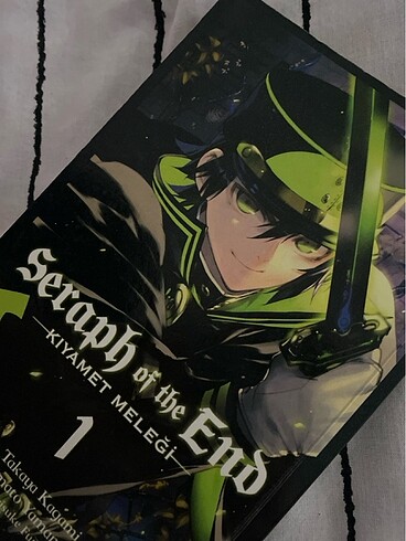 Seraph Of the End manga 1