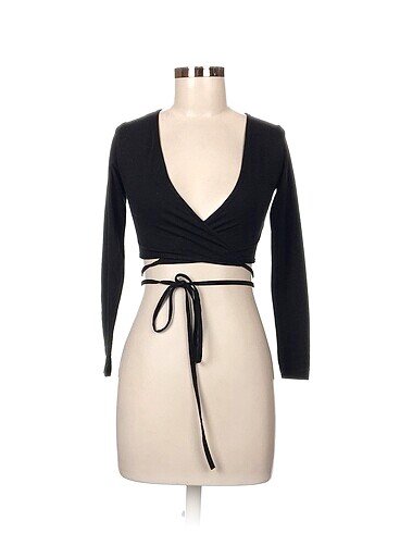 Asos Bluz %70 İndirimli.