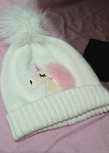 Beyaz Nakışlı Çocuk Bere - Görsel 2