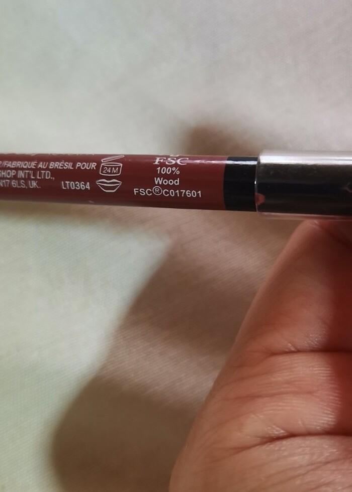 Dudak kalemi - Görsel 2