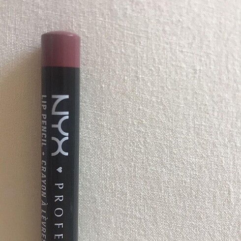 NYX NYX DUDAK KALEMİ