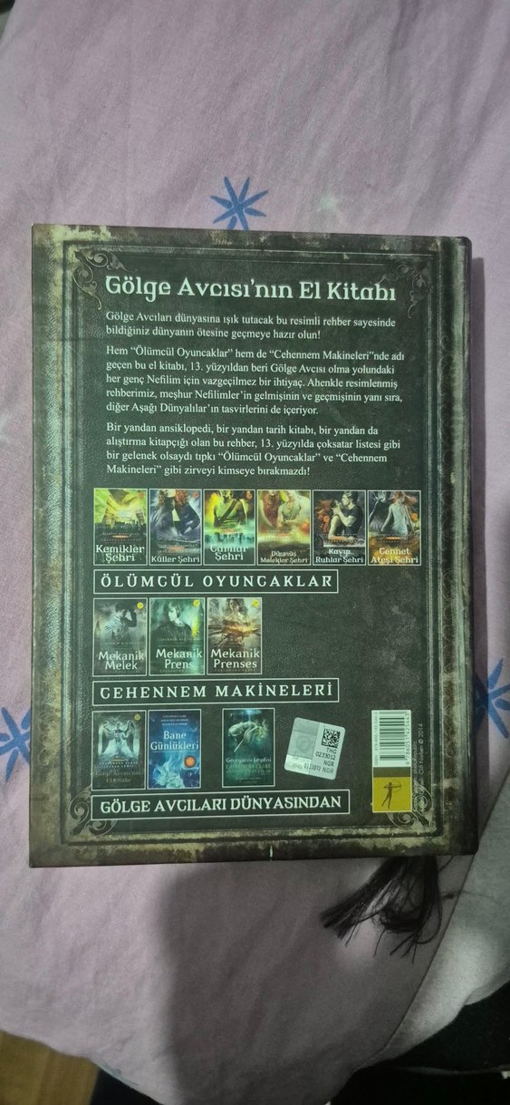 Gölge Avcısı'nın El Kitabı - Cassandra Clare - Görsel 2