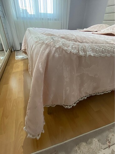 Beden Elart Çift Kişilik Yatak Örtüsü Takımı