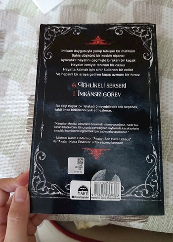  Beden Kargalar Meclisi - Leigh Bardugo