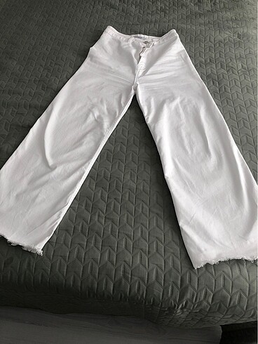 Cloche beyaz kot pantolon