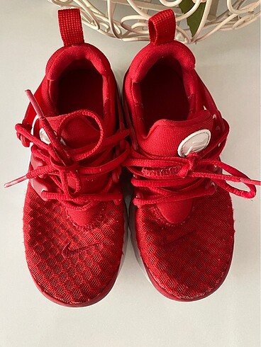29 Beden Orijinal Nike Spor Ayakkabı