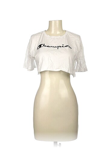 PreLoved T-shirt %70 İndirimli.
