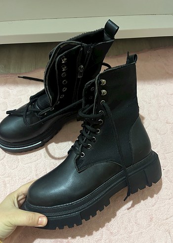 Siyah Deri Gotik Stiletto Topuklu Kadın Bot postal - Görsel 2