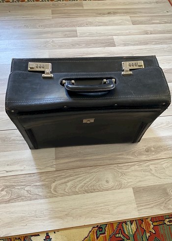 Guess Vintage Klasik Siyah Deri Canta