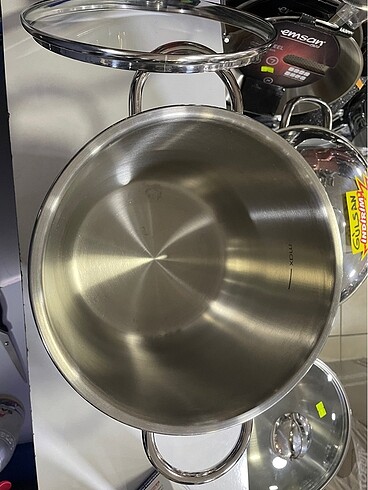 Emsan Emsan 22 cm çelik tencere OUTLET ÜRÜN