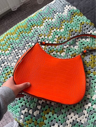 Turuncu çanta - Görsel 2