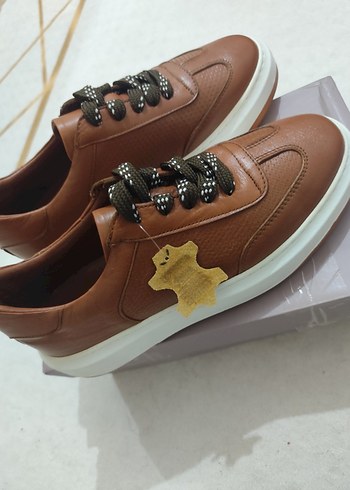 Kahverengi erkek ayakkabı - Görsel 3