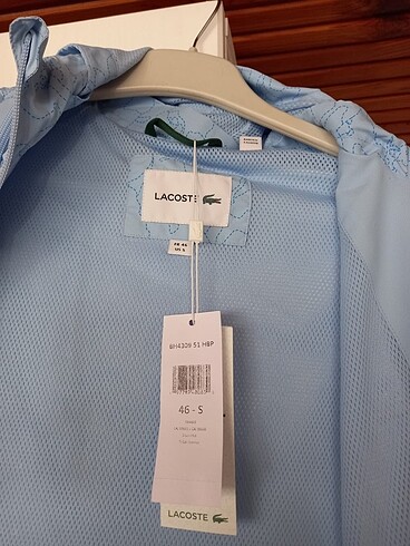 Lacoste Lacoste