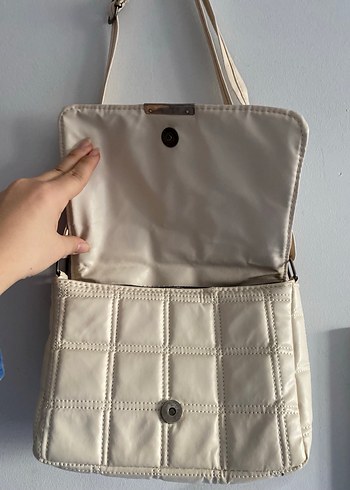 Bej Kadın Tokalı Omuz Çantası - Görsel 4