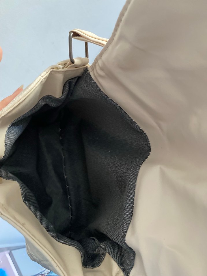 Bej Kadın Tokalı Omuz Çantası - Görsel 5