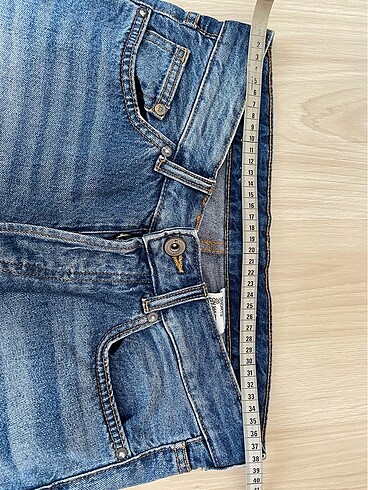 29 Beden H&M JEANS ŞORT