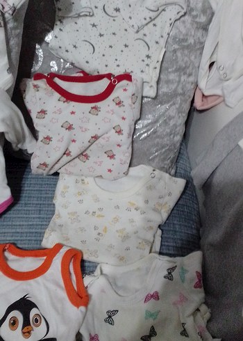 Renkli Baskılı Kısa uzun kollu karışık bady - Görsel 4