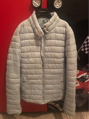 Slim fit mont