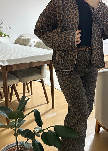 Kahverengi Leopar Desenli Kadın kot takım - Görsel 2