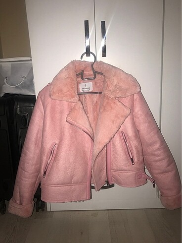Pembe Ceket
