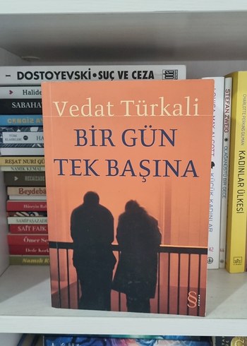 Vedat Türkali - Bir Gün Tek Başına Roman