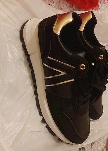 Siyah Bağcıklı Stiletto Topuklu Spor Ayakkabı - Görsel 2