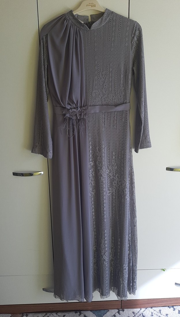 Gri Dantel Saten Abiye - Görsel 2