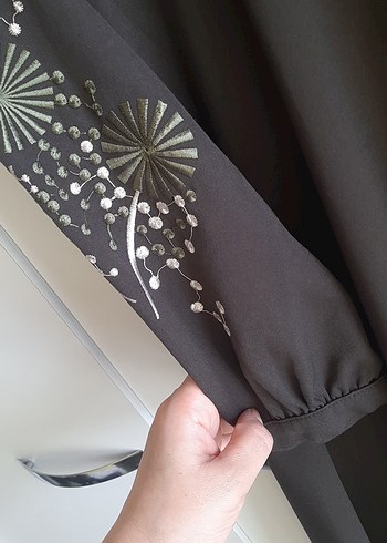 Nakışlı Haki Uzun Kollu Uzun Elbise - Görsel 3