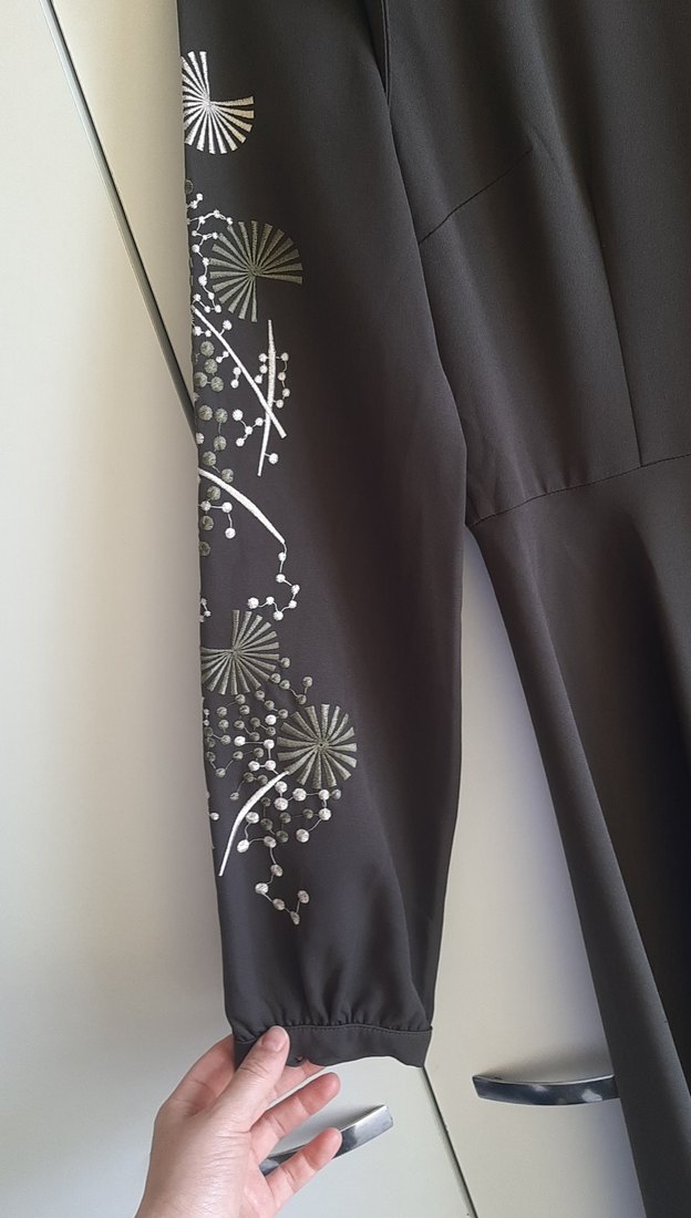 Nakışlı Haki Uzun Kollu Uzun Elbise - Görsel 5