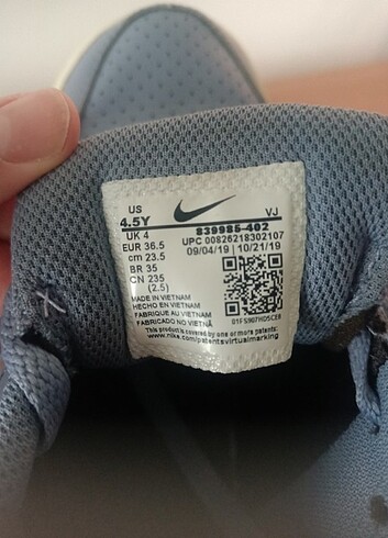 37 Beden Nike Spor ayakkabı