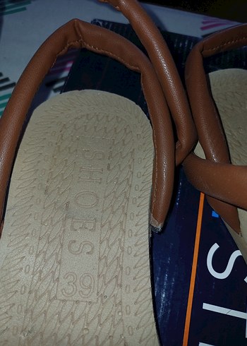 Kahverengi Örgü Bantlı  Sandalet - Görsel 2