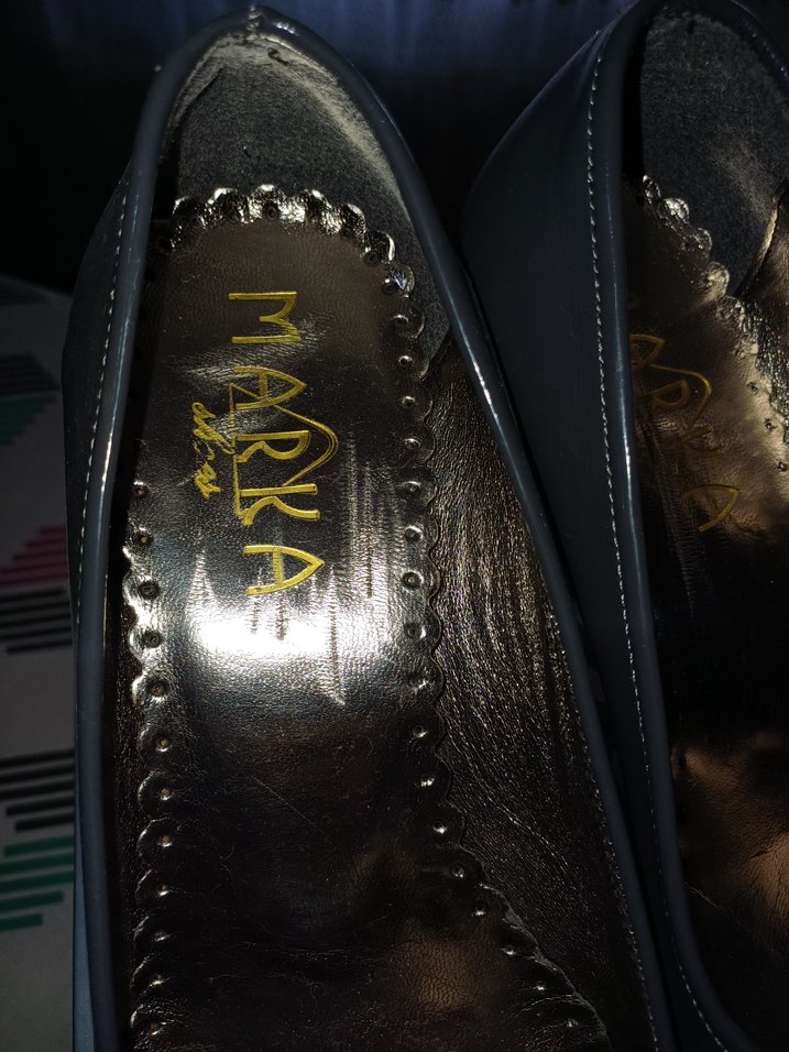 Gri topuklu - Görsel 2