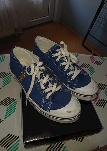 Converse 38