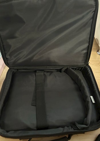 Beden siyah Renk Siyah Fermuarlı Kadın Laptop Çantası
