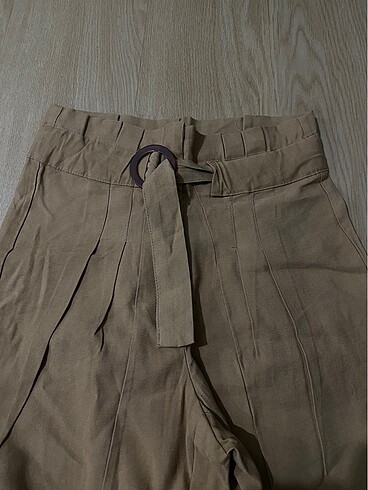 Kemerli pantolon