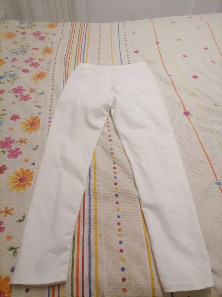 Düğmeli Beyaz Kadın Kumaş Pantolon - Görsel 2