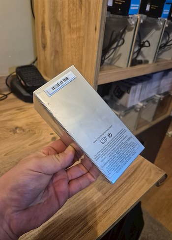 Carolina Herrera 212 Men | Erkek Parfümü 100 ml - Görsel 2