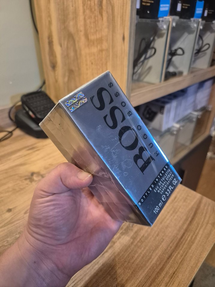 Hugo Boss Bottled Intense | 100 ml Erkek Parfümü - Görsel 2