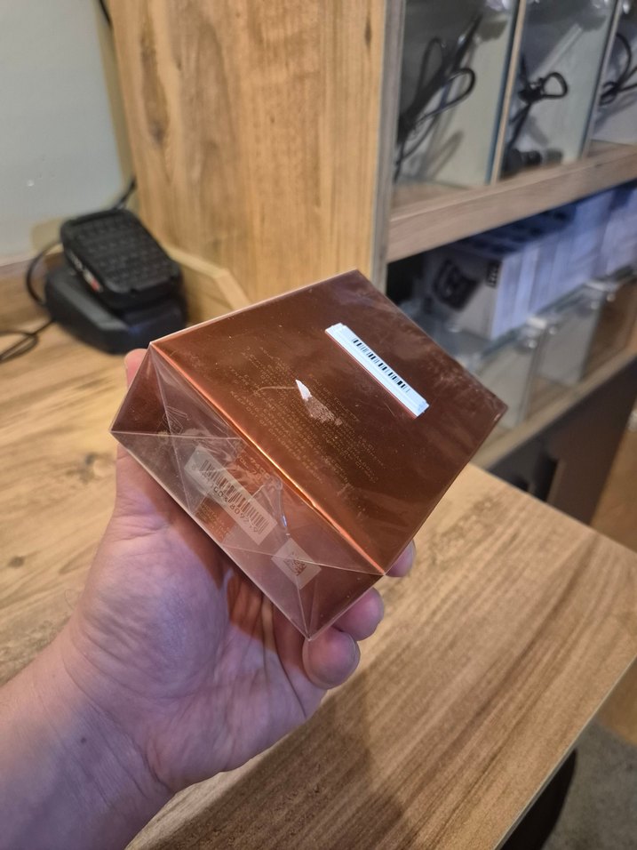 Versace Eros Flame Erkek Parfümü 100 ml - Görsel 3