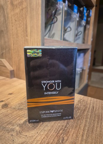 Emporio Armani Stronger With You Intense Erkek Parfümü - Görsel 2