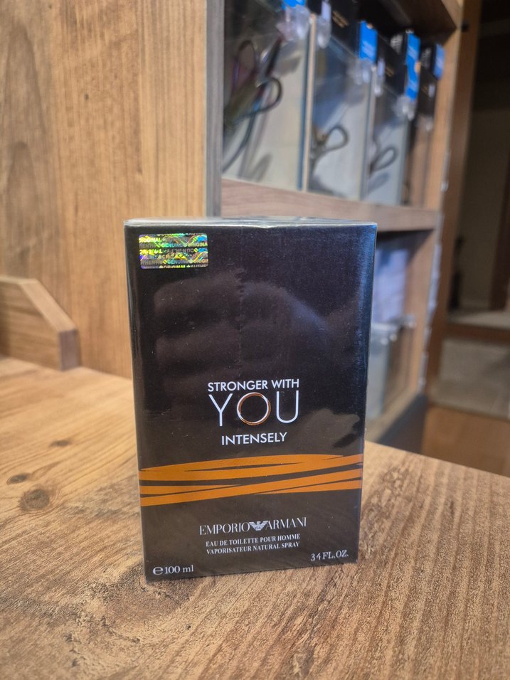 Emporio Armani Stronger With You Intense Erkek Parfümü - Görsel 2