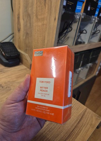 Tom Ford Bitter Peach | Kadın Parfümü 100 ml - Görsel 2